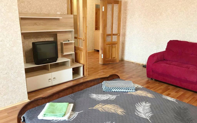 Na Bulvare Pobedy 46B Flat