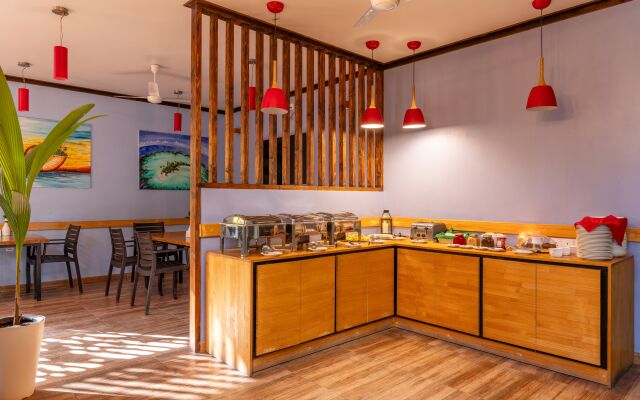 Kamadhoo Inn Guest House