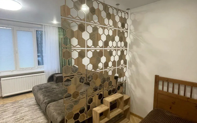 V Tihom Rajone Flat