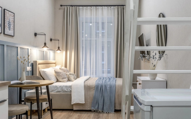 Апартаменты Однокомнатные Новые стильные на Жуковского 7