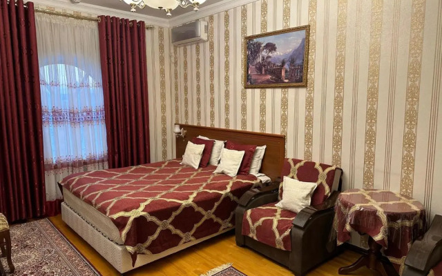 Sarbon Hotel