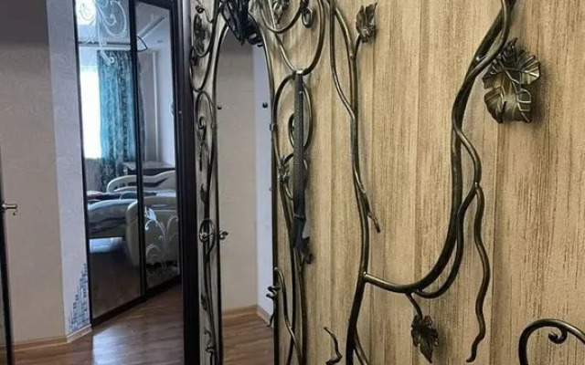 Квартира Уютная двухкомнатная на Чибьюской