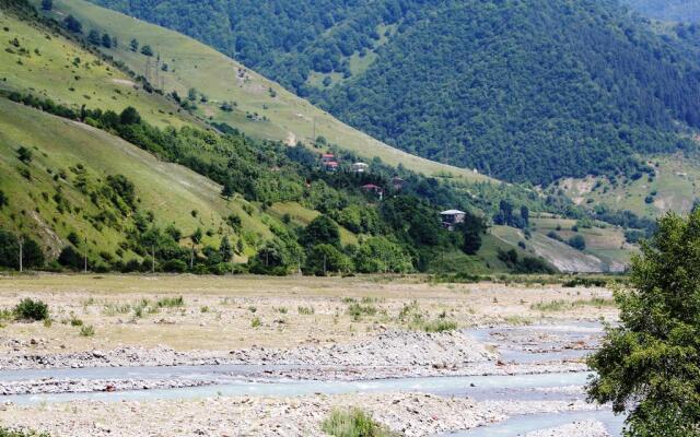 Aragvi Hotel