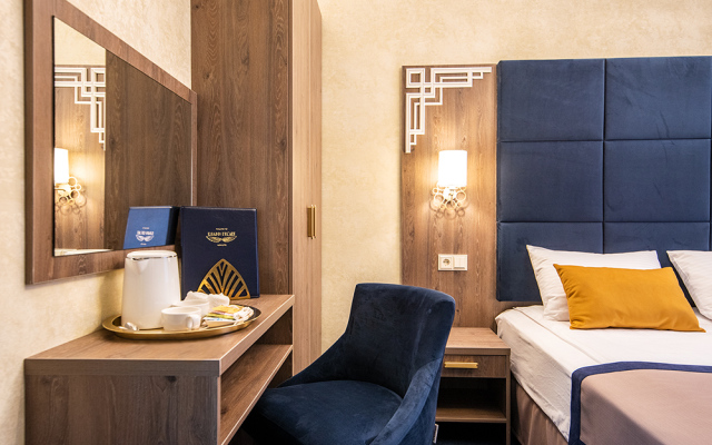 Ruann Decart Hotel