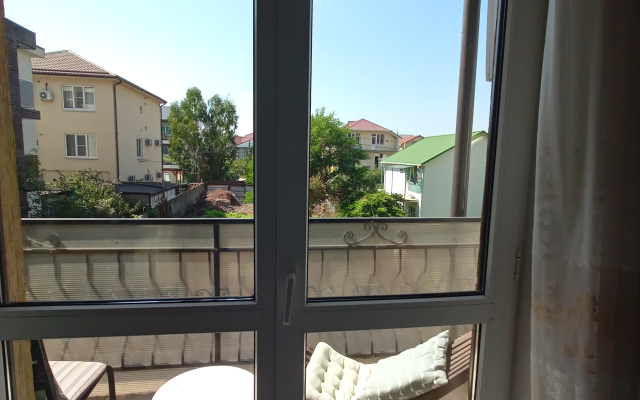 Na Pereletnoy 34 Apartments