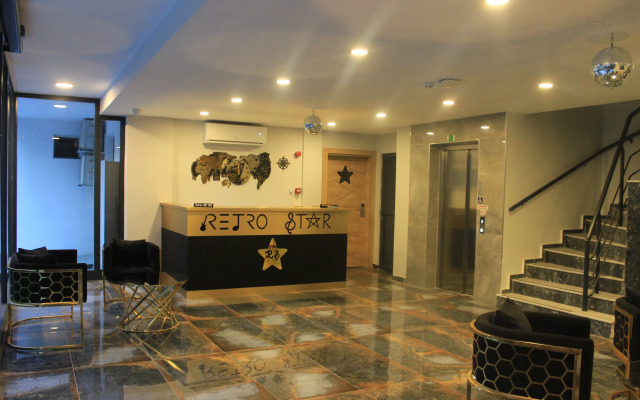 Retro Star Suites Hotel