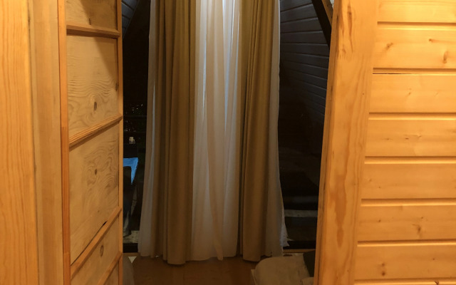 Rakushki's house 2 Chalet