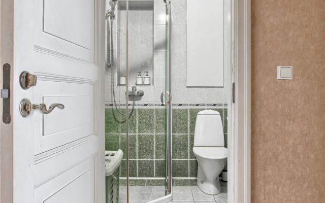 Апартаменты 1 MyhomeYourhome на Зверинской 42