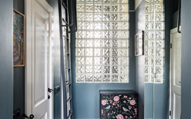 Апартаменты LetYourFlat Boutique