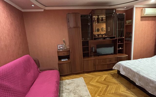 Квартира Уютная в пешей доступности от центра