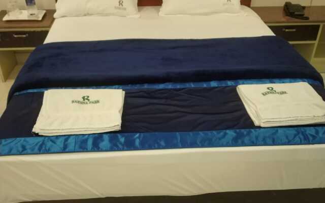 Hotel Rathna Park