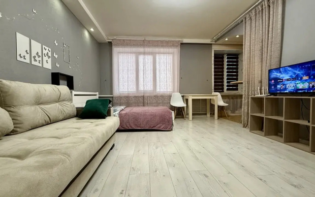 Arendagrad Tvardovskogo 5/11 Apartments