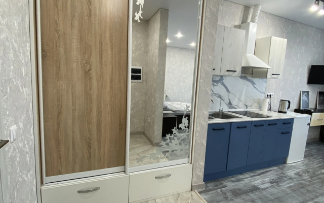 Na Ibragimova 90/2 Flat