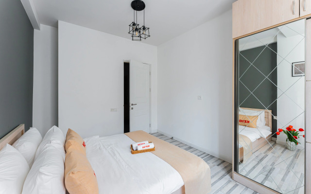 KeyGo #0121 ryadom s Kaskadom Apartments