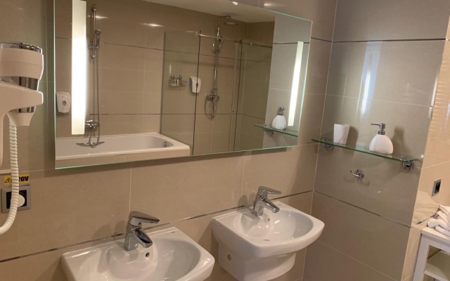 DB Apartments
