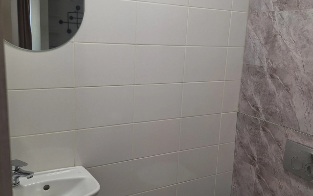 Uyutnaya kvartira v Zhk klassa komfort + Flat