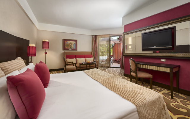 Cornelia Diamond Golf Resort & SPA