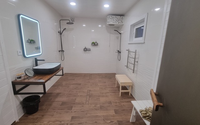 Yezhik Private House