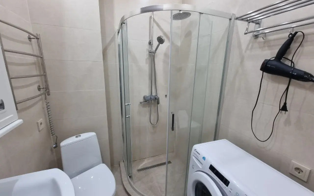 Studiya S Basseynom Zhk Morskoy Kvartal G8 Flat