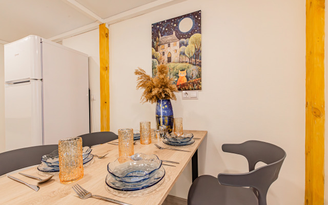 latUyutnye u Sten Kremlya Apartment