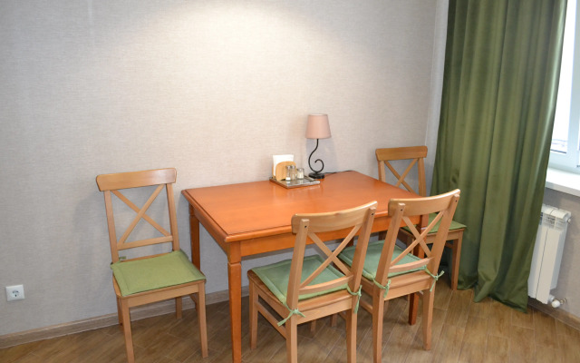Kvartira na Rossiyskom Apartments