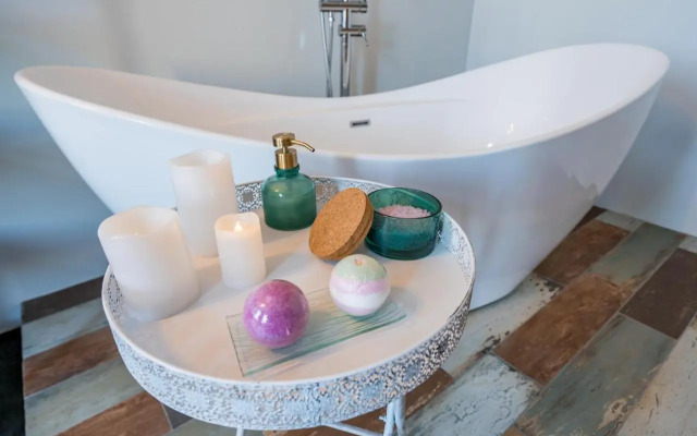 Redrum Tbilisi Boutique Hotel