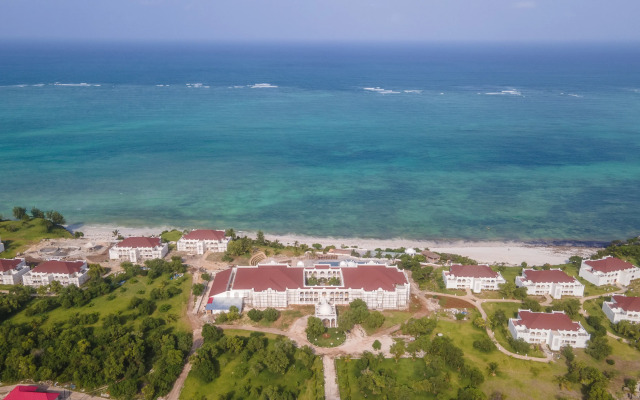 Shukran Palace Hotel