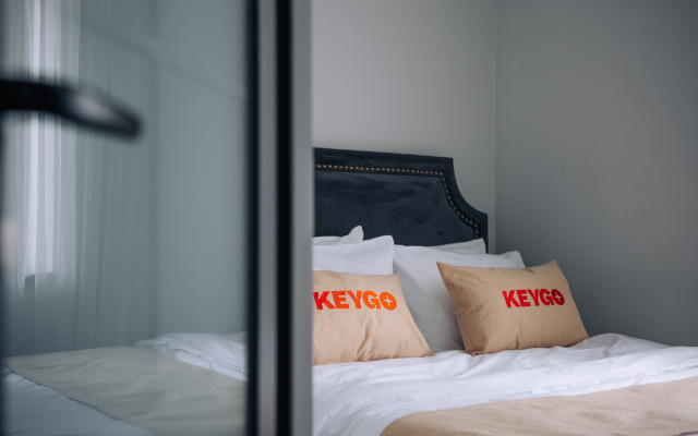 KeyGo #0029, 1 Bedroom, Balcony, City Center Apartments