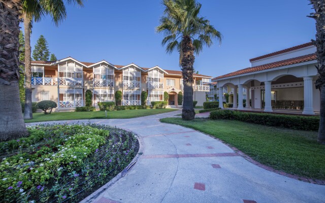 Asteria Family Resort Side Hotel