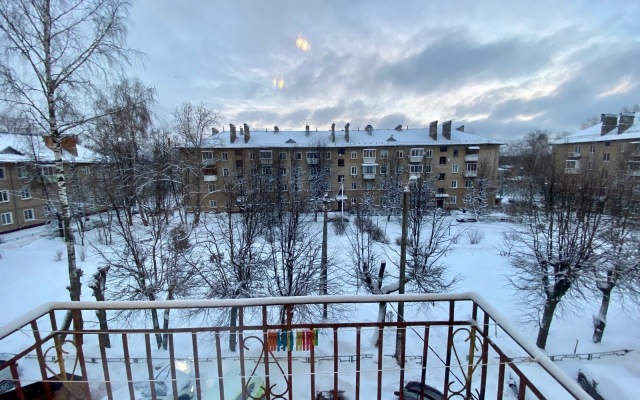 Kalininets 2 Flat with Balcony