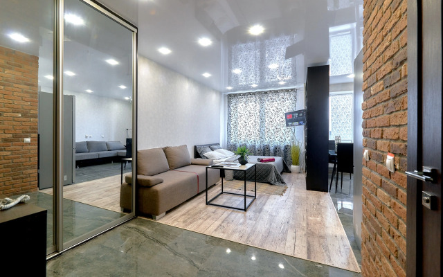 Квартира Уютная студия в новом доме, метро у подьезда