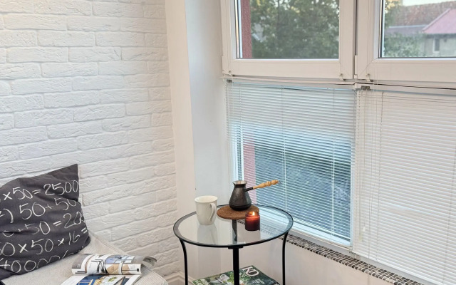 V Tsentre Lazurnaya Ptichka Flat