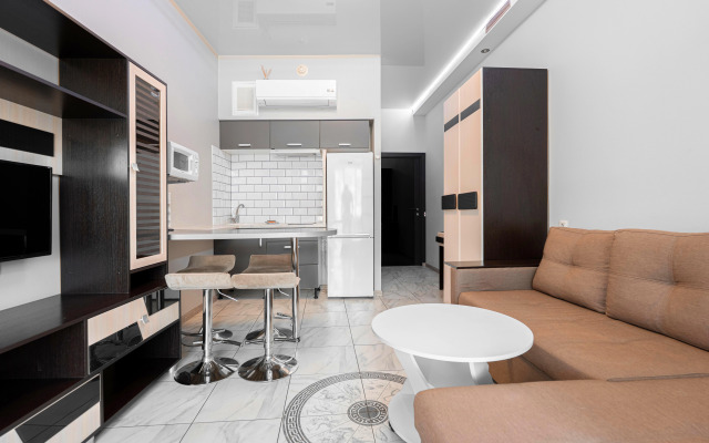 Апартаменты Студия с Просторной Террасой в ЖК Актер Гэлакси