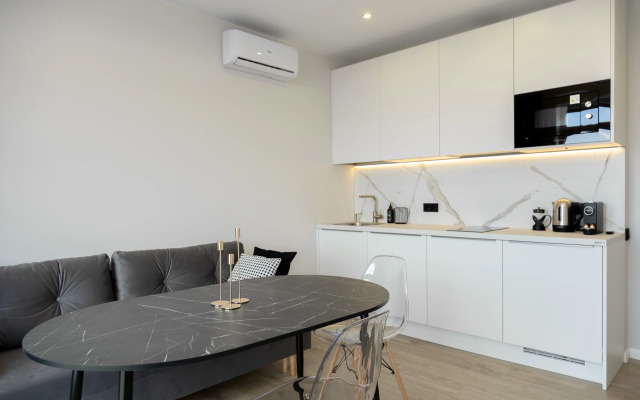 Апартаменты Скайлайт на Черниговской