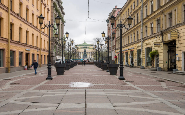 Апартаменты Welcome Home на Малой Садовой 4