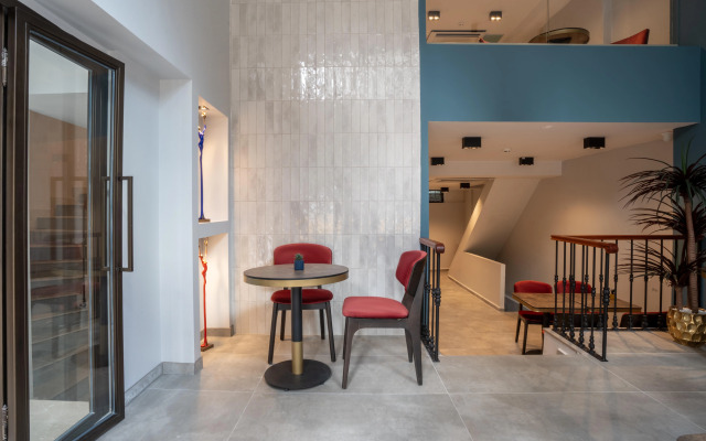 Smart and Simple Hotel Karakoy
