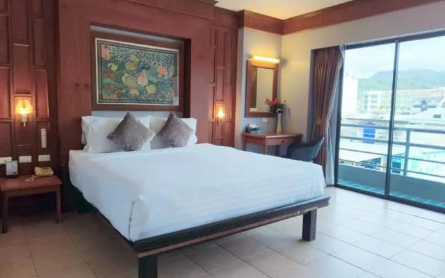 C&N C&N  Patong, Phuket