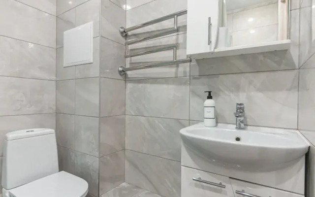 prostornaya i uyutnaya v epicentre zhizni Zasheksninskogo rajona Flat