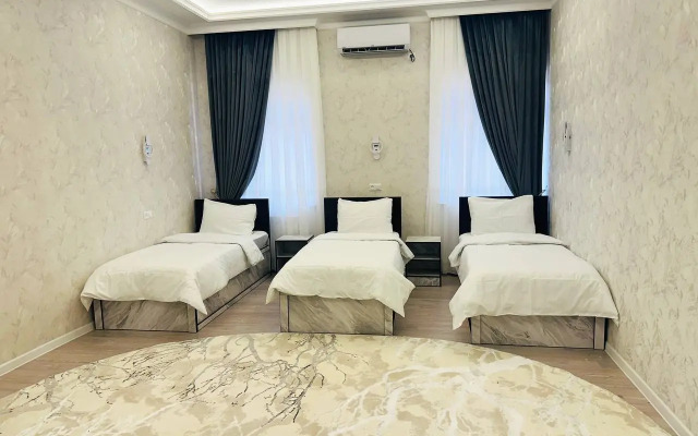 Hotel Status Inn