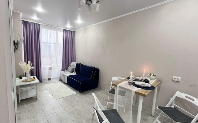 2 Na Bekhtereva 2B Flat