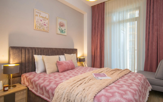 Апартаменты with Two Balconies & Views