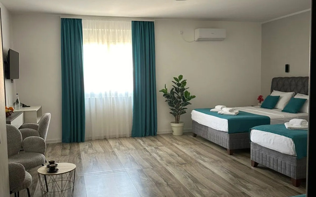 Hotel Mondo