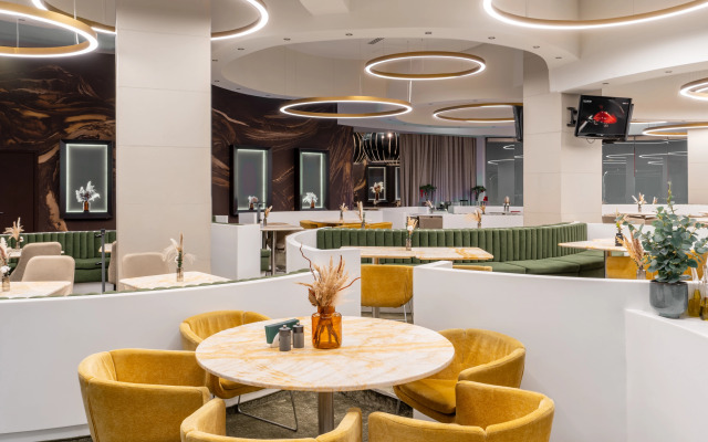 Отель Novotel Moscow City