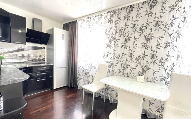 Апартаменты Пермякова 83/14