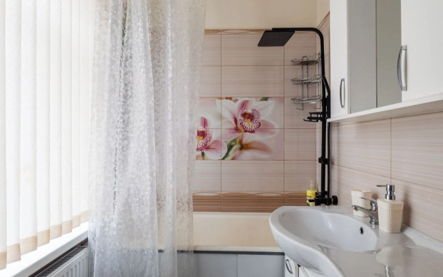 Smolenskaya 1 Okolo Metro Frunzenskaya Flat
