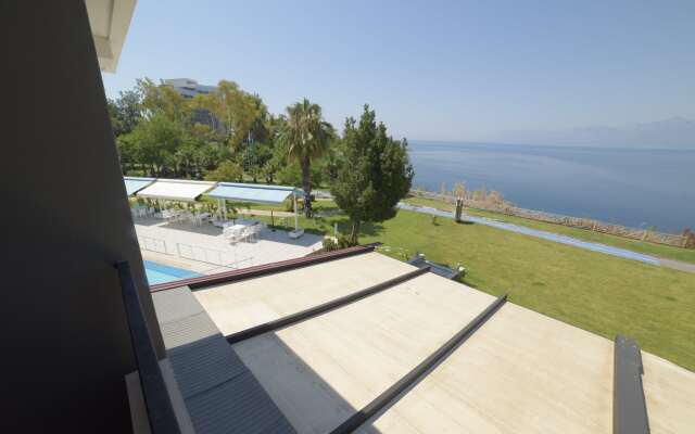 InnAntalia Hotel