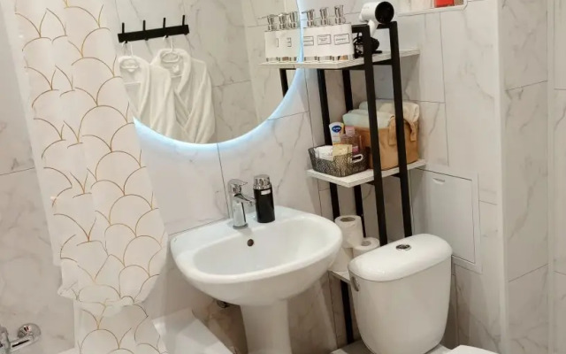 Uyutnye V Vysotke Na Universitetskom Apartments