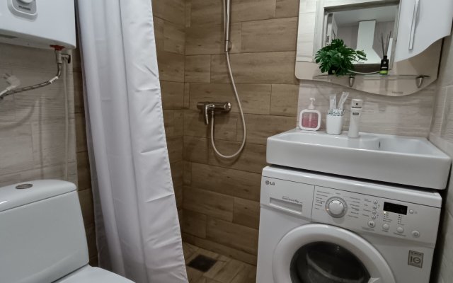 Krasnoarmeyskaya 20a Flat