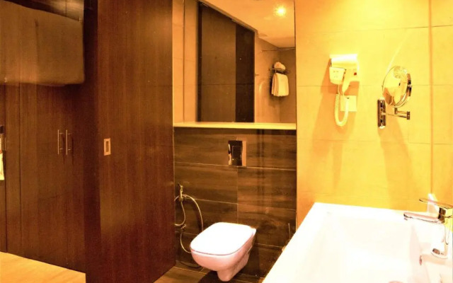 Отель DoubleTree by Hilton Nairobi Hurlingham