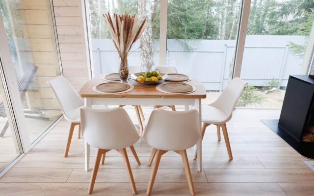 Teplo House Guest House